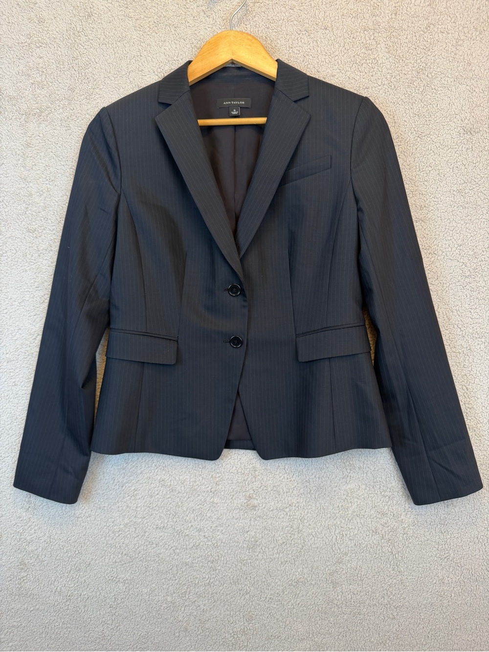 Ann Taylor Blazer Black Pinstripe Wool Blend Career Jacket Timeless Size 6